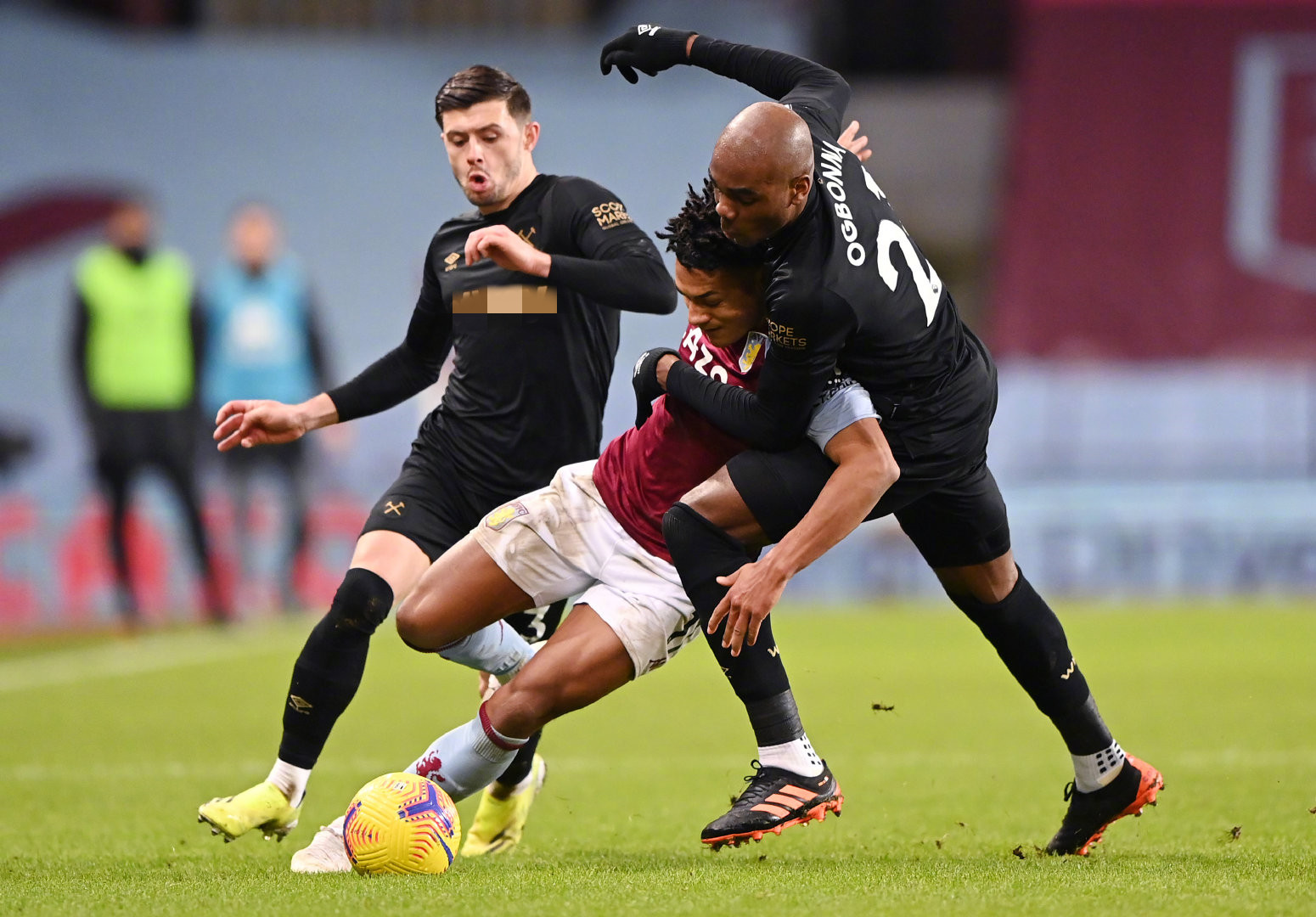 在防守方面 在防守方面